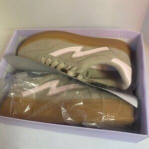 Madden Girl Mightty Platform Sneaker, size 10 (NEW)